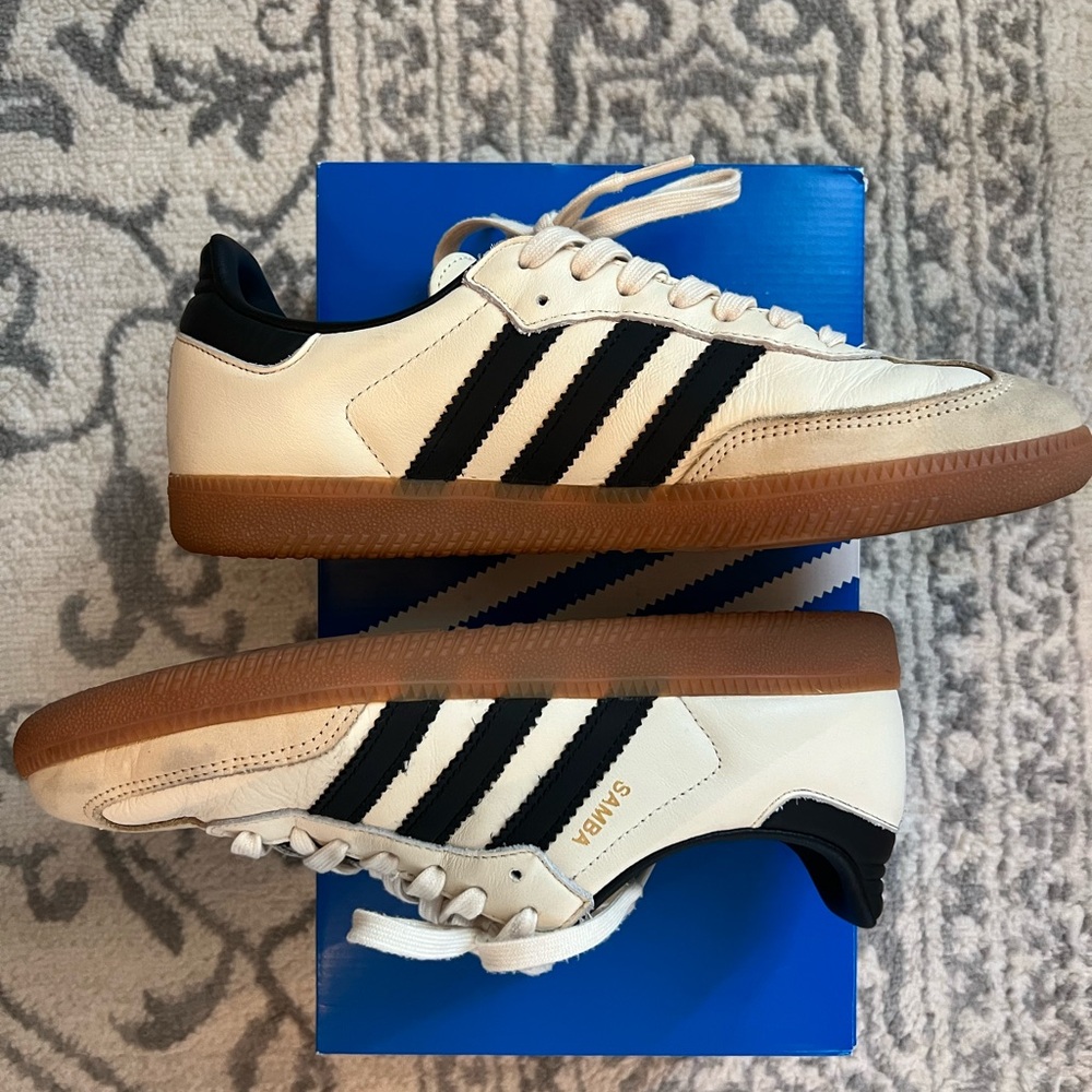 Adidas Samba